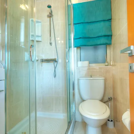 Modern Duplex 3 Bedroom With Sun Terrace Vmau1-1 Apartment Sliema