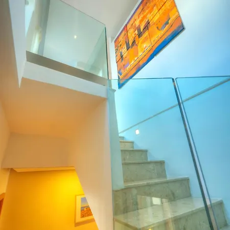 Modern Duplex 3 Bedroom With Sun Terrace Vmau1-1 Apartment *