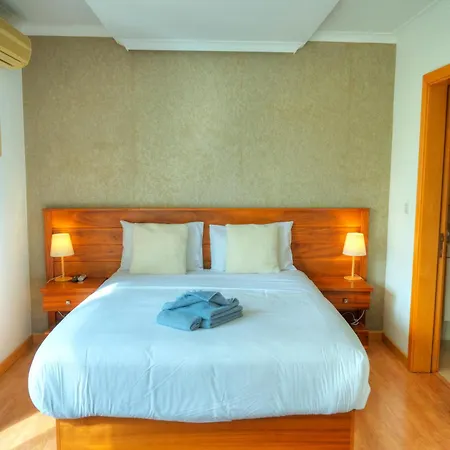Modern Duplex 3 Bedroom With Sun Terrace Vmau1-1 *