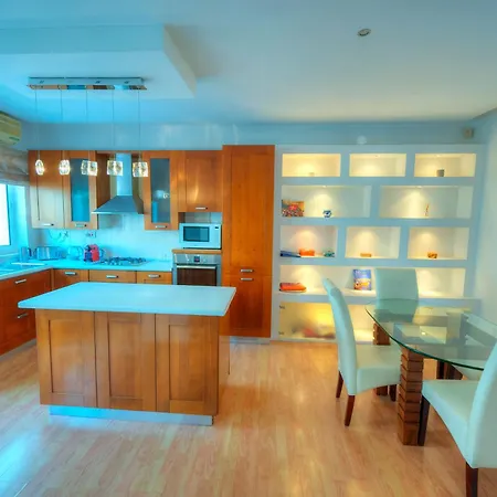 Apartment Modern Duplex 3 Bedroom With Sun Terrace Vmau1-1
