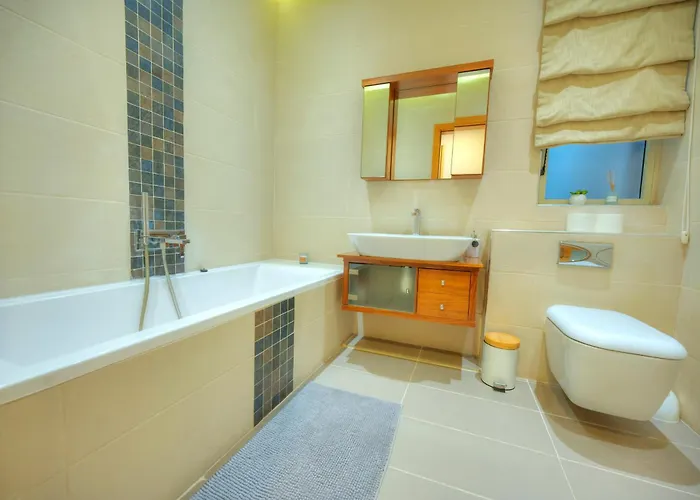 Modern Duplex 3 Bedroom With Sun Terrace Vmau1-1 *