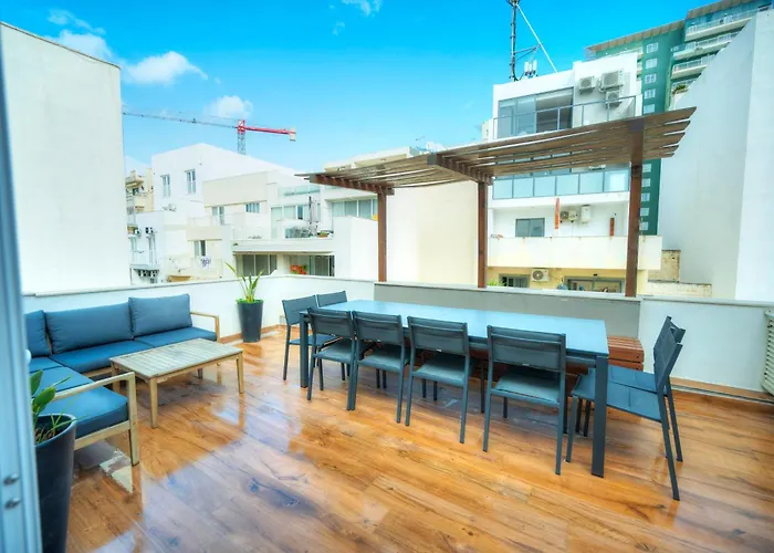 Modern Duplex 3 Bedroom With Sun Terrace Vmau1-1