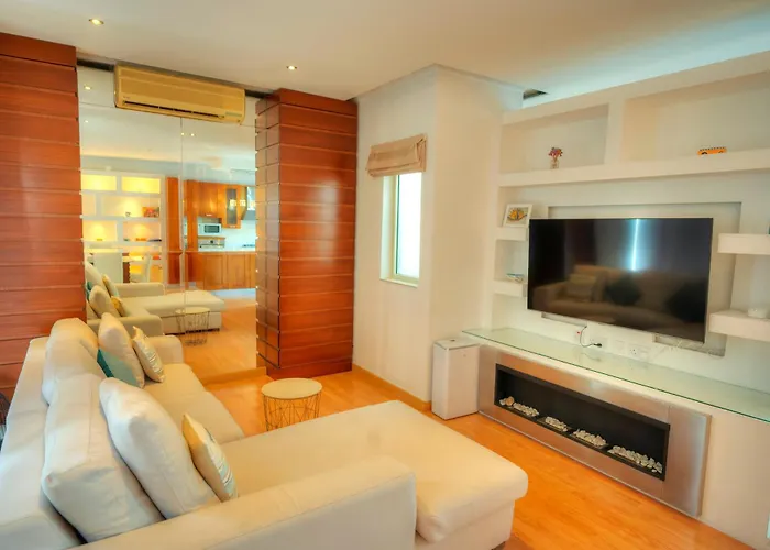 Modern Duplex 3 Bedroom With Sun Terrace Vmau1-1 Sliema